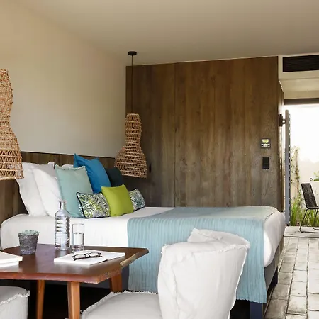 Domaine Santa Giulia Palace 4*