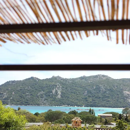 Üdülőpark Domaine Santa Giulia Palace 4*