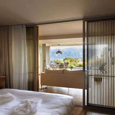 Domaine Santa Giulia Palace 4*