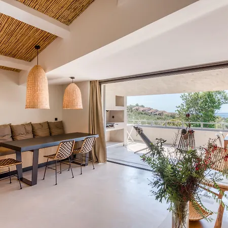 Üdülőpark Domaine Santa Giulia Palace 4*