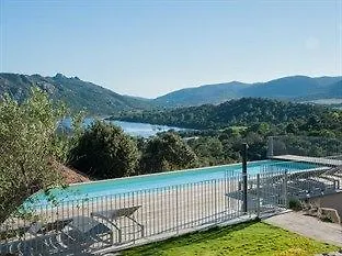 Domaine Santa Giulia Palace Üdülőpark 4*