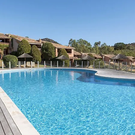 Domaine Santa Giulia Palace ホリデーパーク 4*