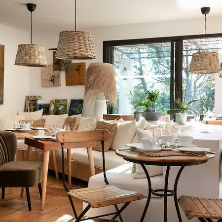 Kompleks wypoczynkowy Domaine Santa Giulia Palace Porto-Vecchio (Corsica)