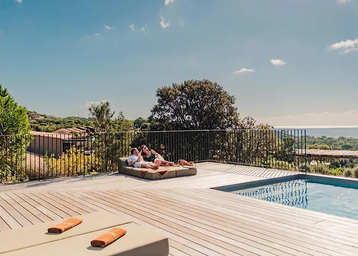 Domaine Santa Giulia Palace منتزه العطل