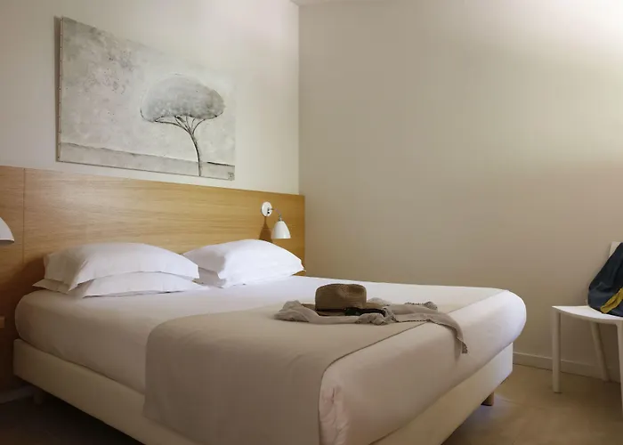 Domaine Santa Giulia Palace 4* بورتو فيكشْيو